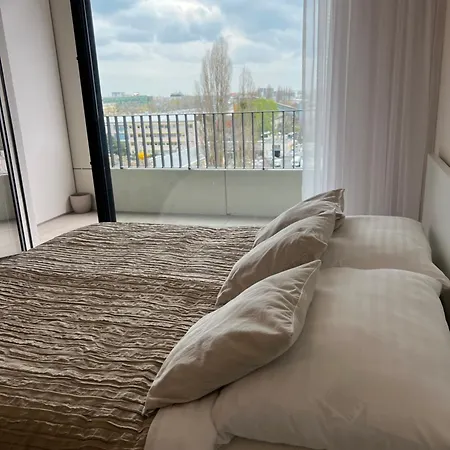 Executive Pristavna * Bratislava