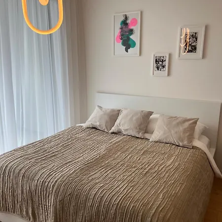 Executive Free Street Parking Apartmán Bratislava